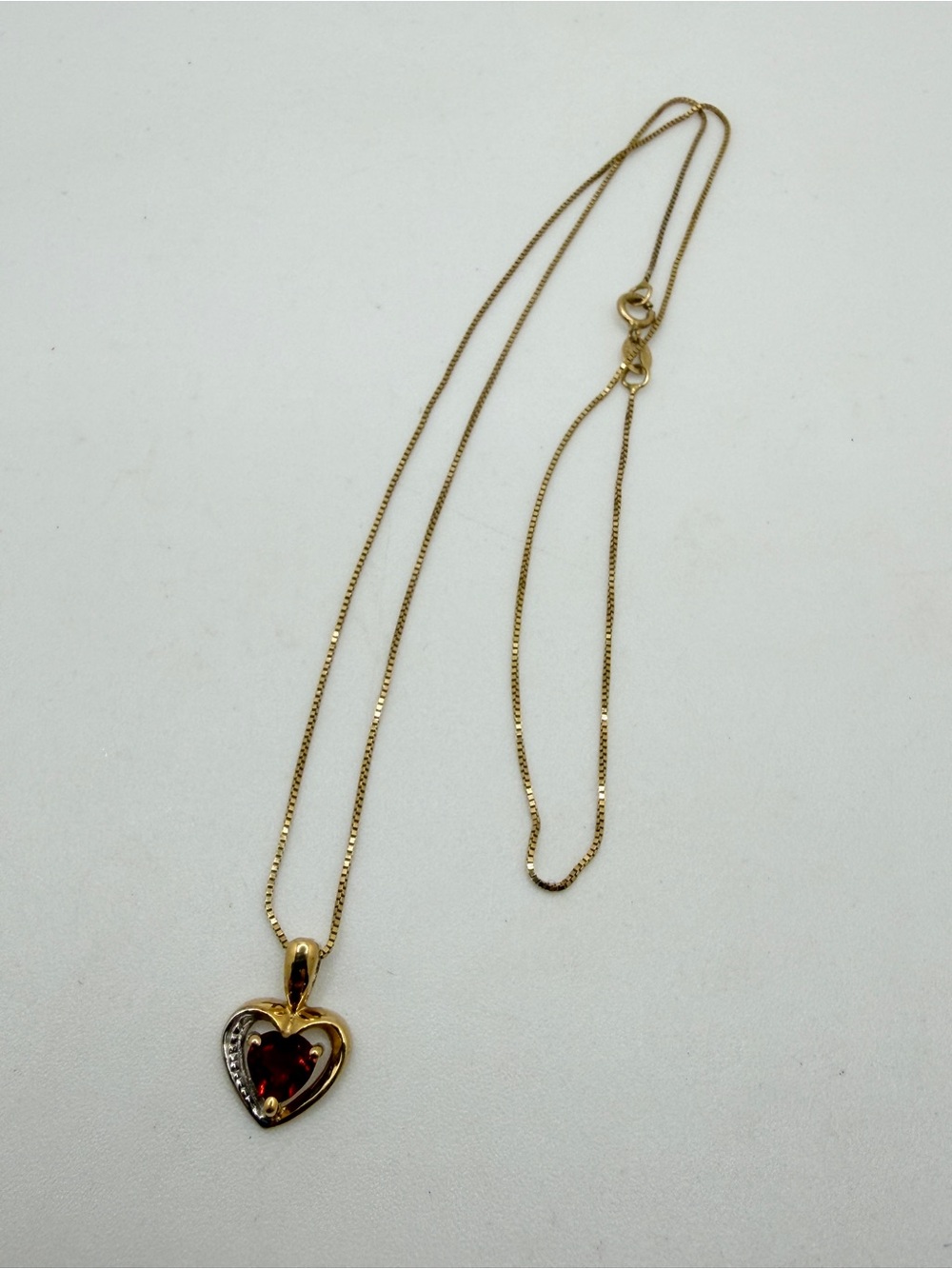 16", 10k yellow gold chain w/ 10kt YG 5mm garnet heart pendant, necklace!